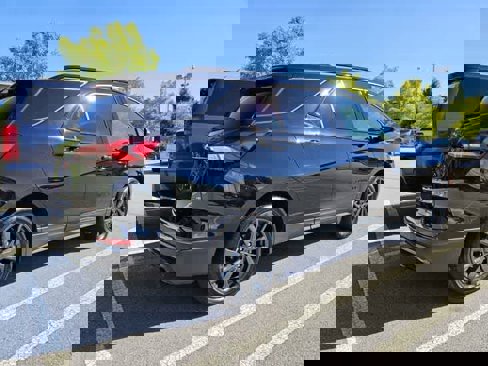 Used 2023 Chevrolet Equinox RS image 9