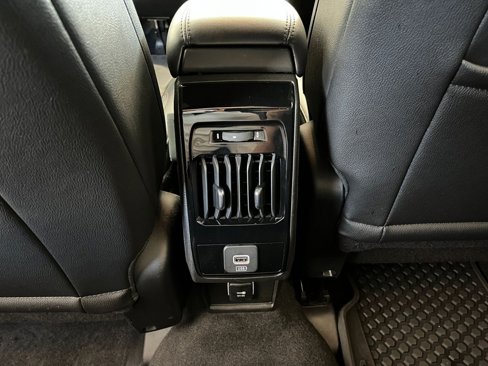 Used 2025 Jeep Compass Trailhawk image 23