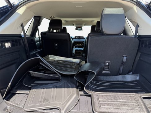 Used 2024 MAZDA CX-90 3.3 Turbo w/ Preferred Plus image 18