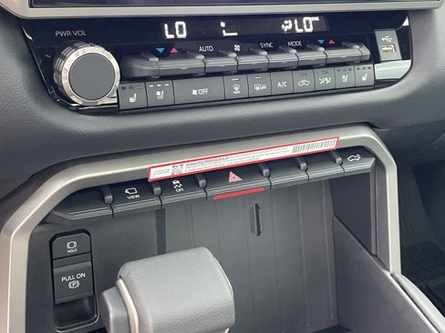 New 2026 Toyota Tundra Limited image 10
