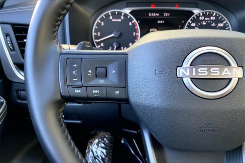 Certified 2025 Nissan Rogue SV image 21