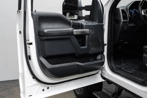 Used 2022 Ford F250 Platinum w/ Tremor Off-Road Package image 41