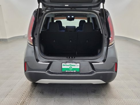 Used 2023 Kia Soul S image 29