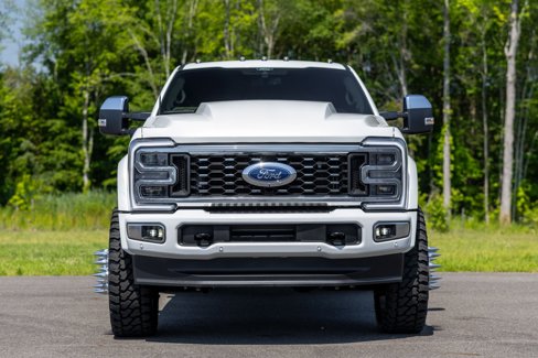Used 2025 Ford F450 Platinum w/ Platinum Plus Package image 8