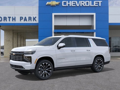 New 2026 Chevrolet Suburban High Country image 2