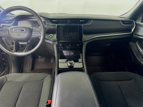Used 2025 Jeep Grand Cherokee L Laredo image 19