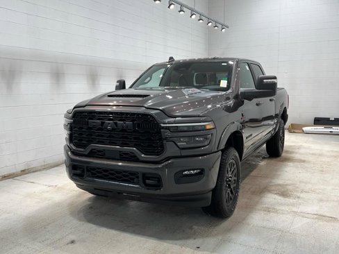New 2025 RAM 2500 Limited image 40