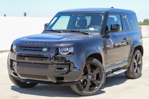 New 2024 Land Rover Defender 90 V8 image 1