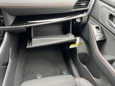 New 2026 Nissan Rogue SV image 34