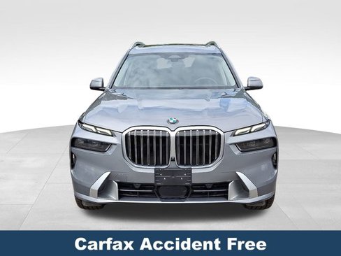 Used 2025 BMW X7 xDrive40i image 3