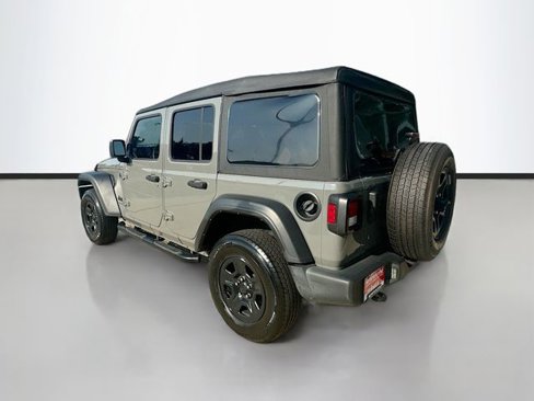 Used 2023 Jeep Wrangler Sport image 8