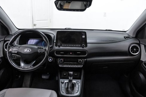 Used 2022 Hyundai Kona Limited image 12