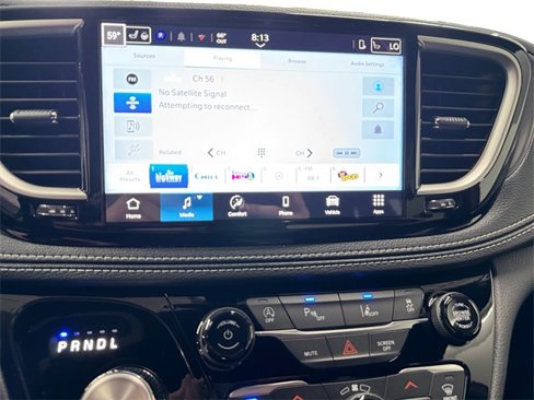 New 2026 Chrysler Pacifica Select image 11