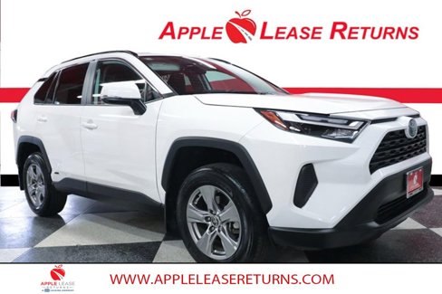 Used 2024 Toyota RAV4 XLE image 1