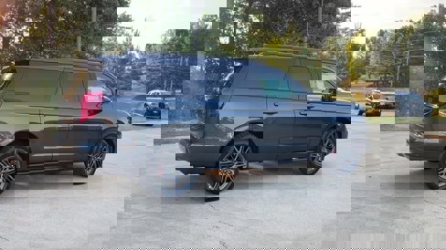 New 2025 Ford Expedition Platinum image 7