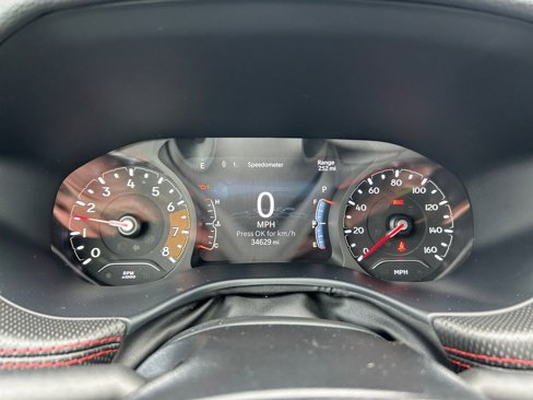 Used 2024 Jeep Compass Trailhawk image 16