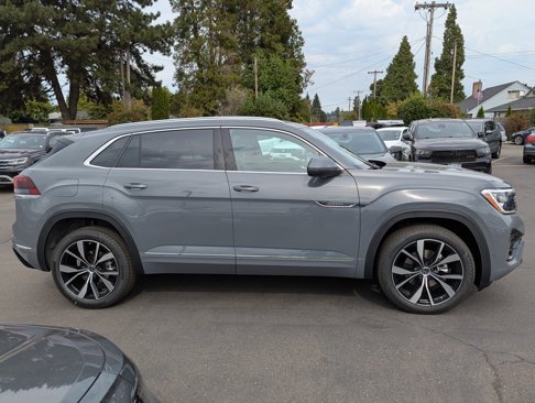 New 2026 Volkswagen Atlas Cross Sport SEL Premium R-Line image 6