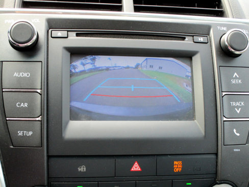 Used 2016 Toyota Camry LE image 12