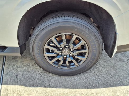 New 2025 Nissan Armada SV image 25