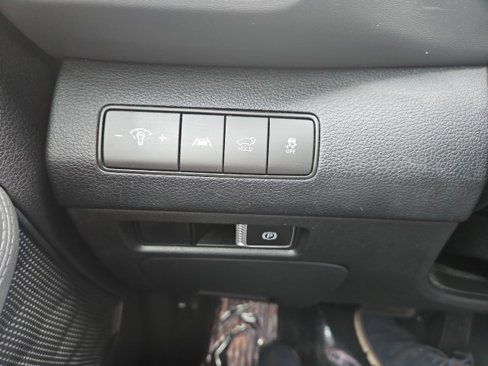 Used 2023 Hyundai Santa Fe SEL image 12