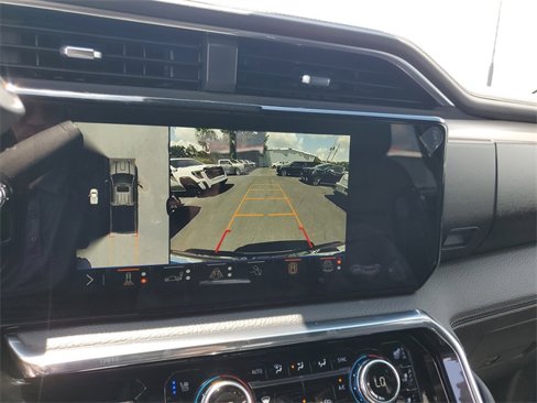 New 2025 GMC Sierra 2500 Denali w/ Denali Reserve Package image 12