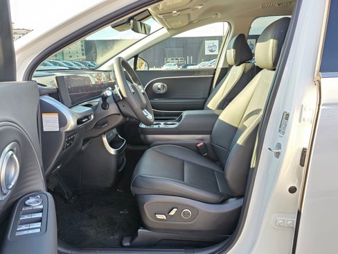 New 2026 Hyundai Ioniq 9 SEL image 16