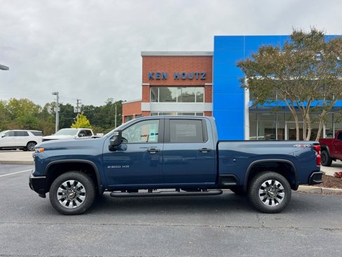 New 2026 Chevrolet Silverado 2500 Custom w/ Custom Value Package image 4