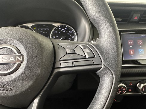 New 2024 Nissan Kicks S image 15