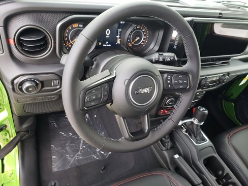 New 2025 Jeep Wrangler Unlimited Rubicon image 17