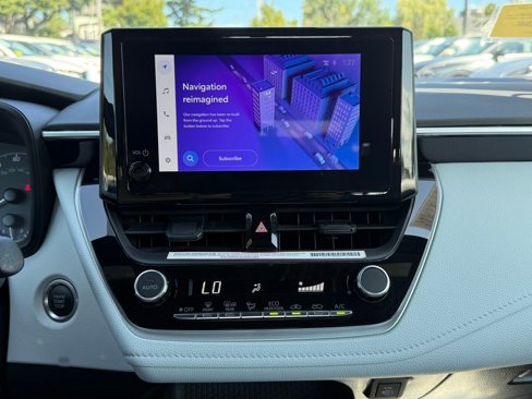 Used 2024 Toyota Corolla SE image 33