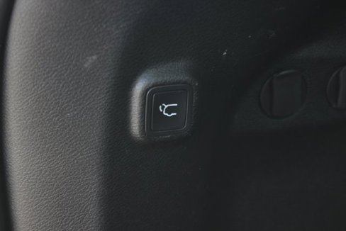Used 2021 Jeep Cherokee Limited image 24