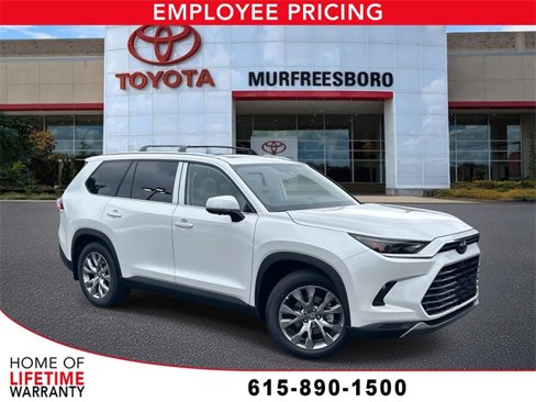 Used 2025 Toyota Grand Highlander FWD image 1