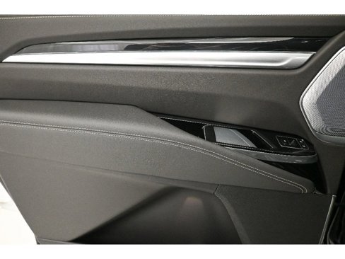 New 2025 Cadillac Escalade ESV Sport w/ Touring Package image 11