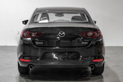 Used 2021 MAZDA MAZDA3 s image 11