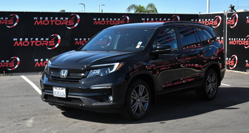 Used 2022 Honda Pilot Sport image 3