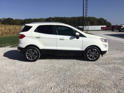 Used 2020 Ford EcoSport Titanium image 2