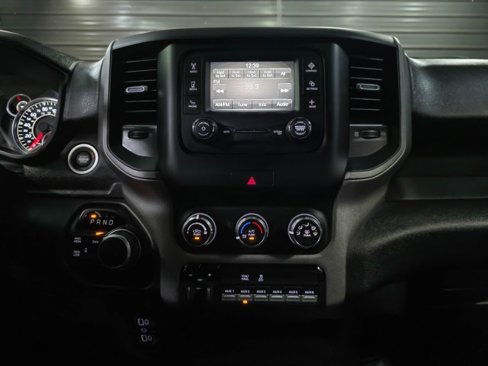 Used 2024 RAM 2500 Tradesman w/ Chrome Appearance Group image 27