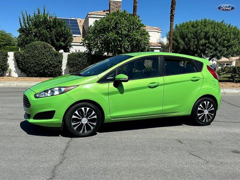 Used 2014 Ford Fiesta SE image 1
