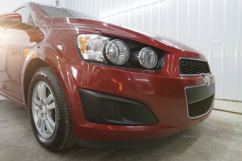 Used 2016 Chevrolet Sonic LT image 3