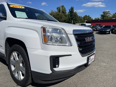 Used 2017 GMC Terrain SLE image 10