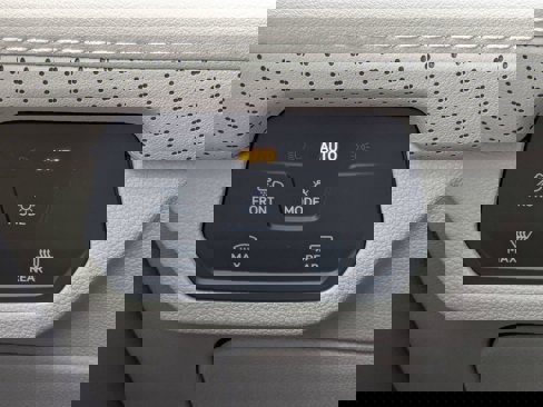 New 2025 Volkswagen Atlas SEL Premium R-Line image 18