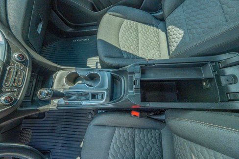 Used 2019 Chevrolet Equinox LT image 17