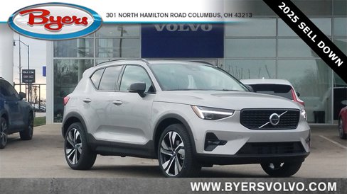New 2025 Volvo XC40 B5 Ultra w/ Climate Package image 1