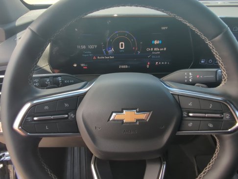 Certified 2025 Chevrolet Traverse LT image 11