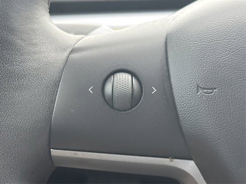 Used 2019 Tesla Model 3 Long Range image 34