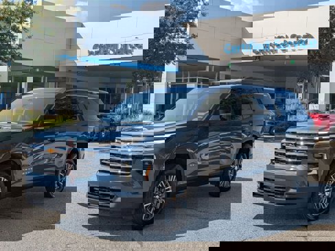 New 2026 Chevrolet Traverse LT w/ Enhanced Driving Package image 4