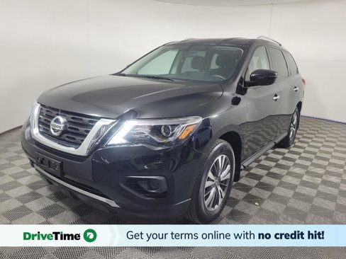 Used 2020 Nissan Pathfinder S image 1