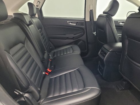 Used 2024 Ford Edge SEL image 19