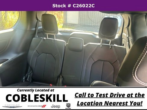 New 2026 Chrysler Pacifica Select image 14