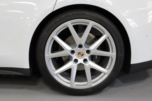 New 2025 Porsche Panamera 4 image 12